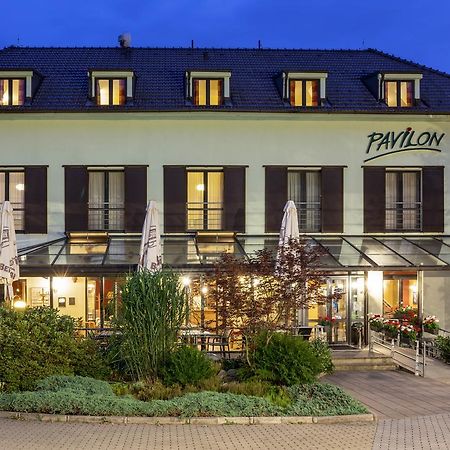 Hotel Pavilon à Říčany Extérieur photo
