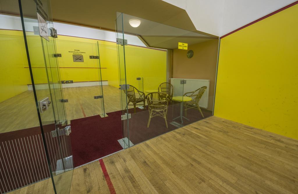 Hotel Pavilon à Říčany Extérieur photo