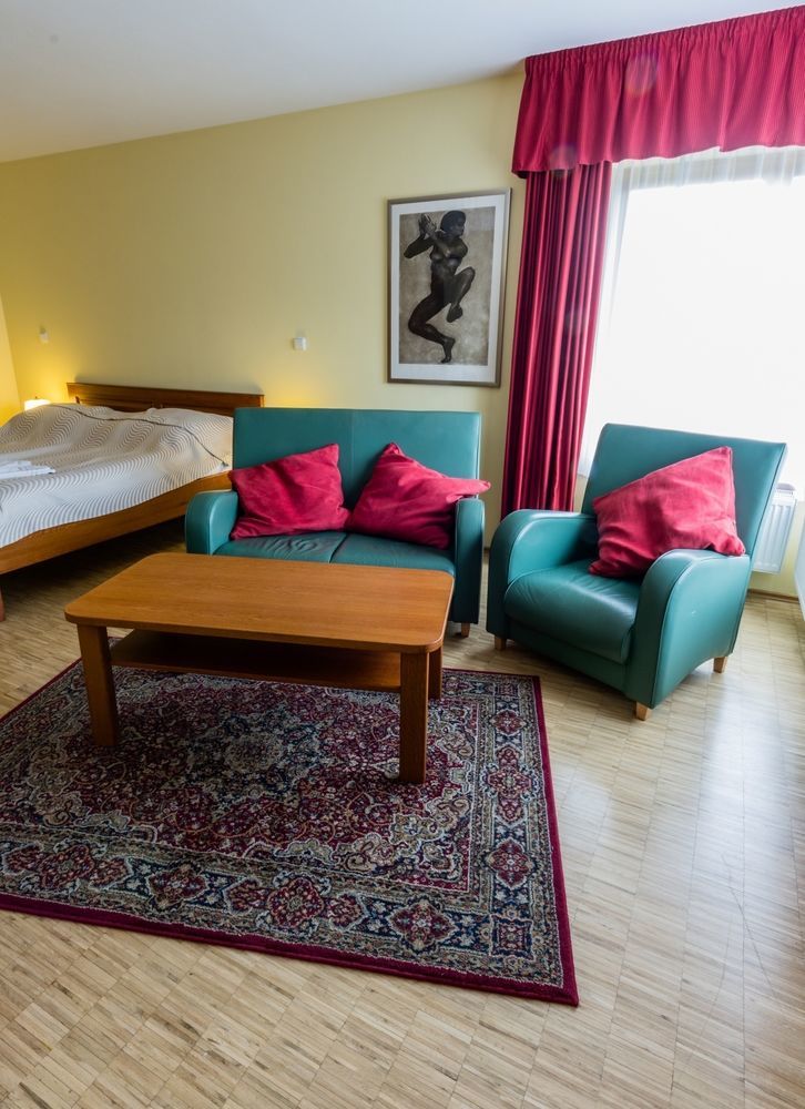 Hotel Pavilon à Říčany Extérieur photo